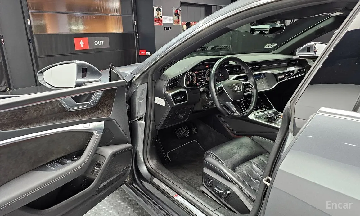 Фото 11 - Audi A7