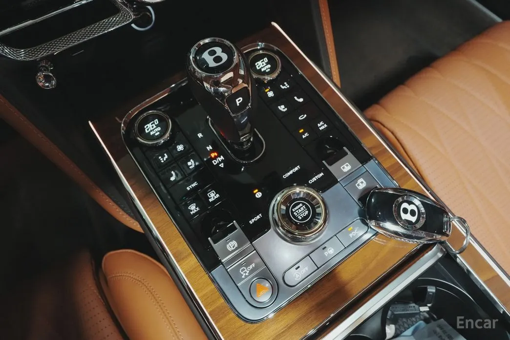 Фото 9 - Bentley Flying Spur