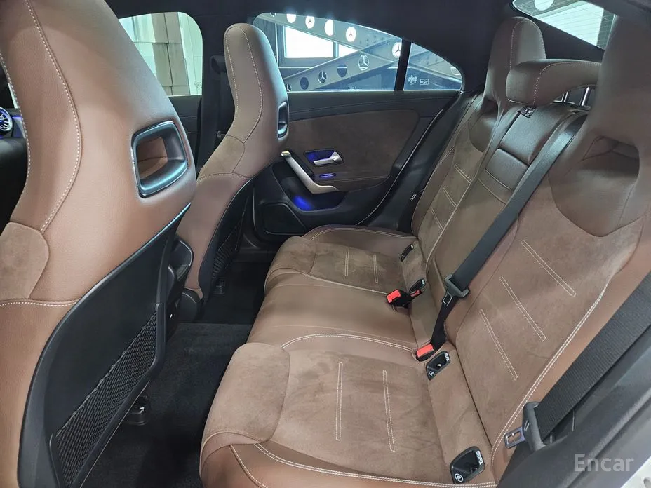 Фото 14 - Mercedes-Benz CLA-Class