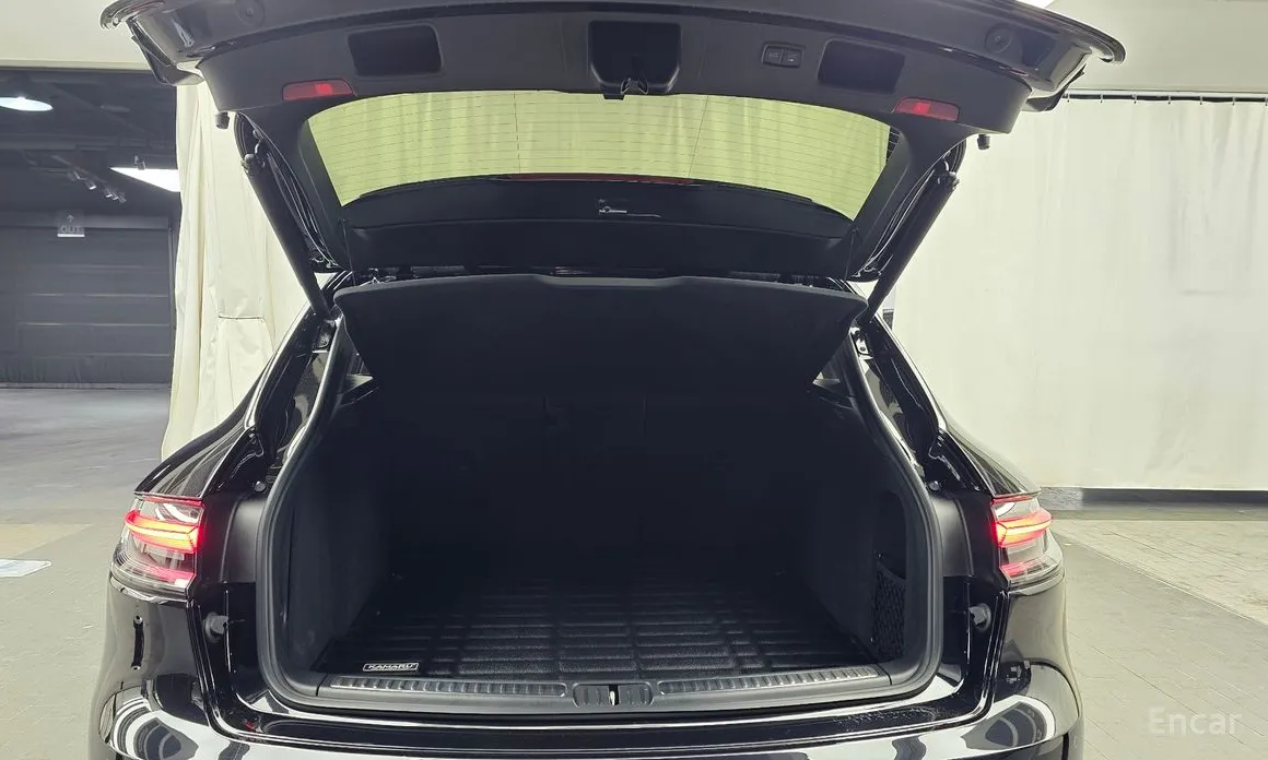 Фото 20 - Porsche Macan