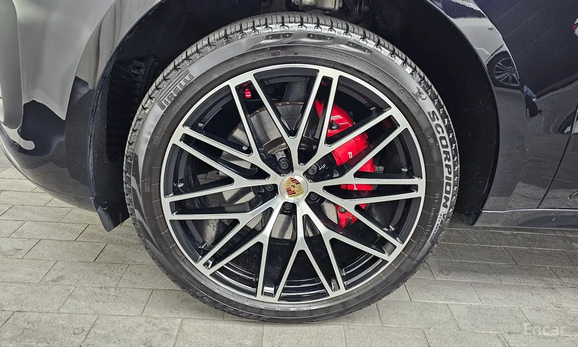 Фото 5 - Porsche Macan