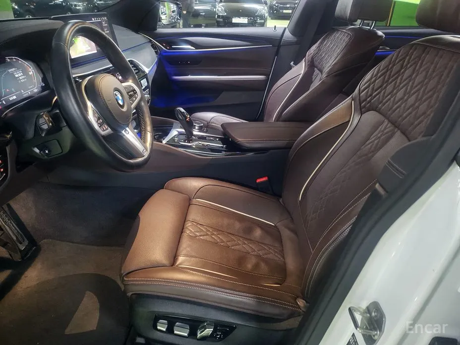 Фото 13 - BMW Gran Turismo