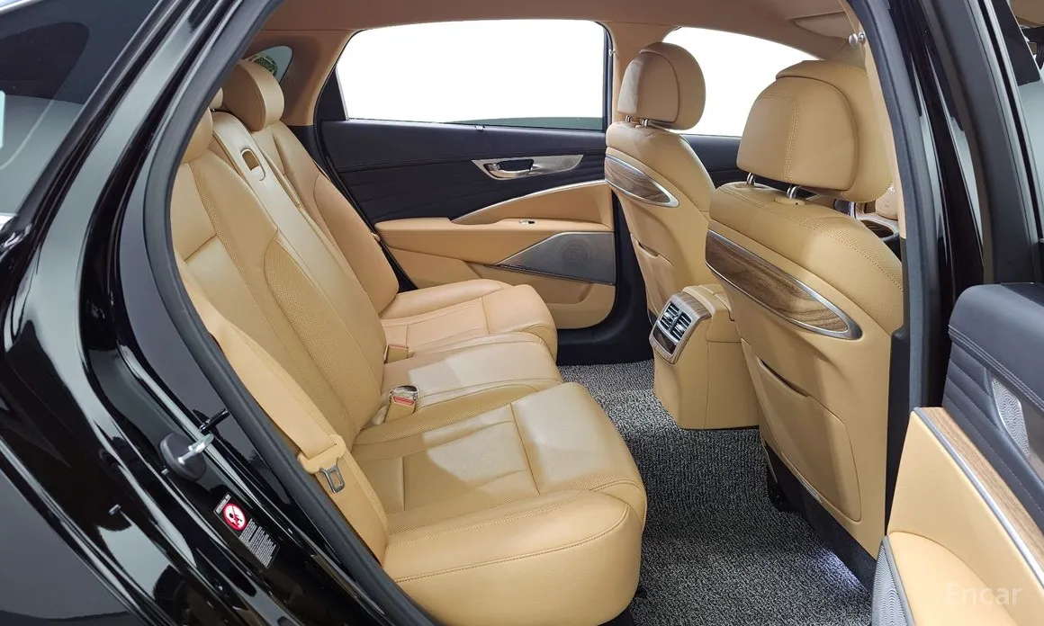 Фото 12 - Kia K9