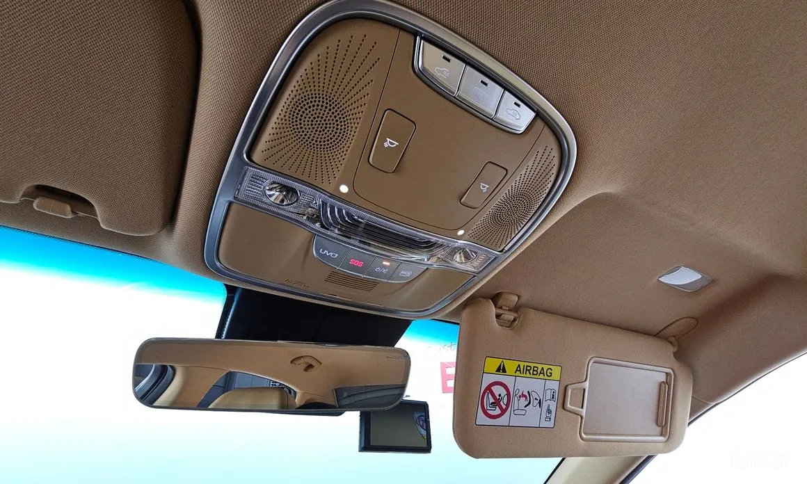 Фото 18 - Kia K9