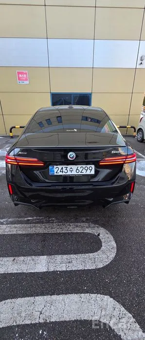 Фото 16 - BMW 5 Series