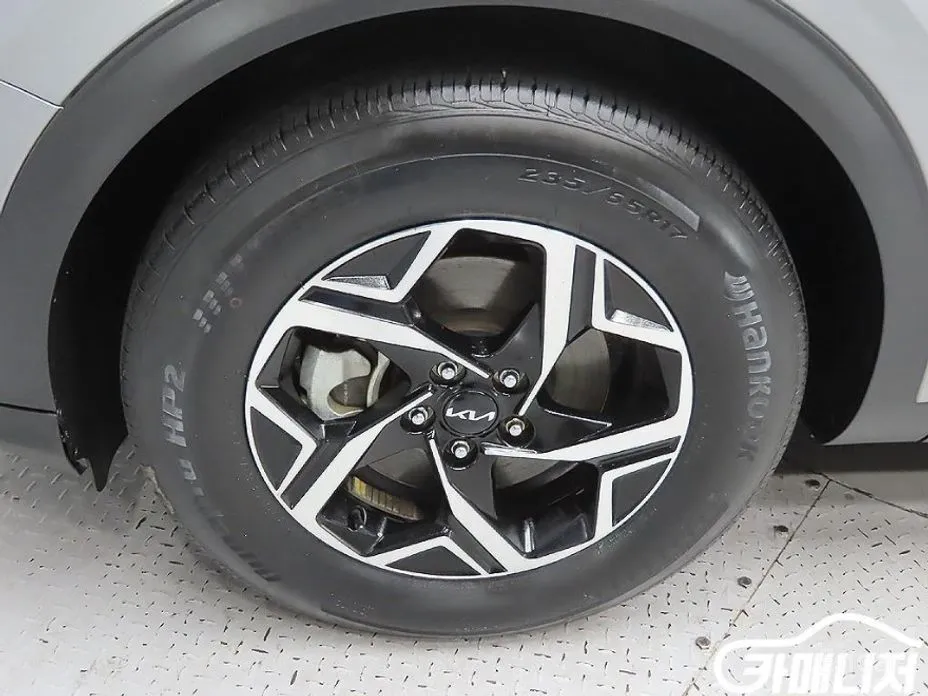 Фото 8 - Kia Sportage