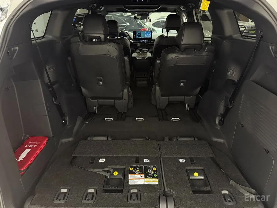 Фото 13 - Toyota Sienna