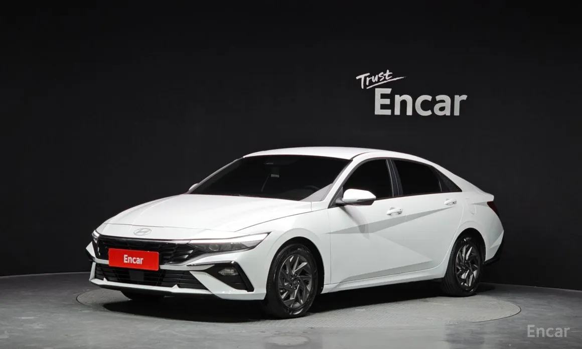 Фото 1 - Hyundai Avante