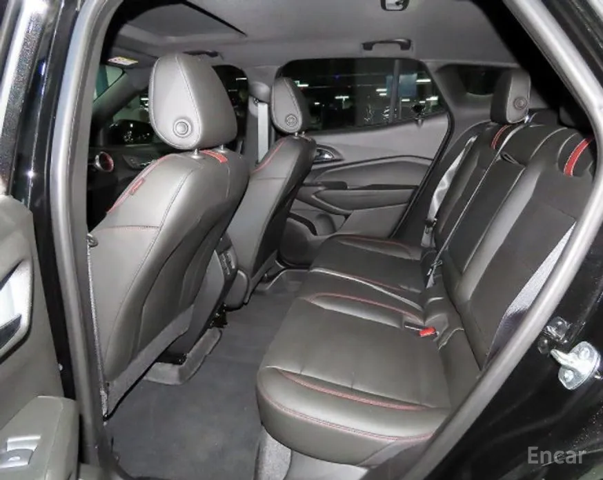 Фото 12 - Chevrolet Trax