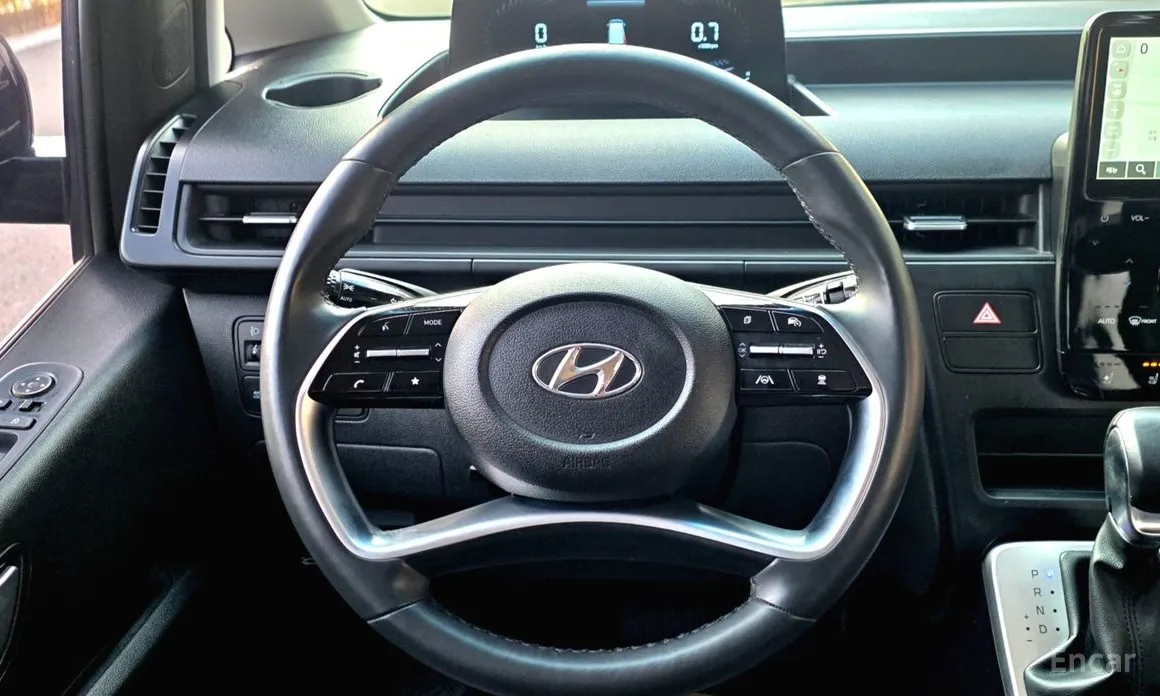 Фото 14 - Hyundai Staria