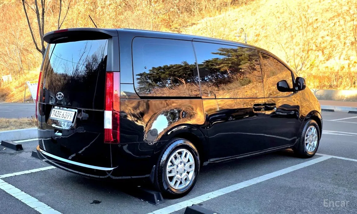 Фото 5 - Hyundai Staria