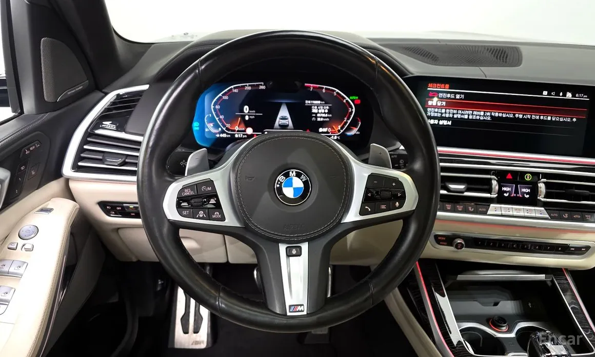 Фото 13 - BMW X7