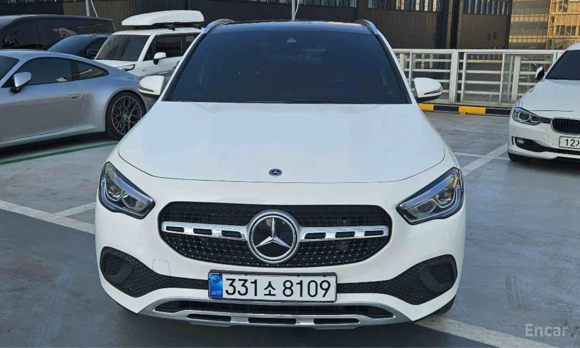 Фото 1 - Mercedes-Benz GLA-Class