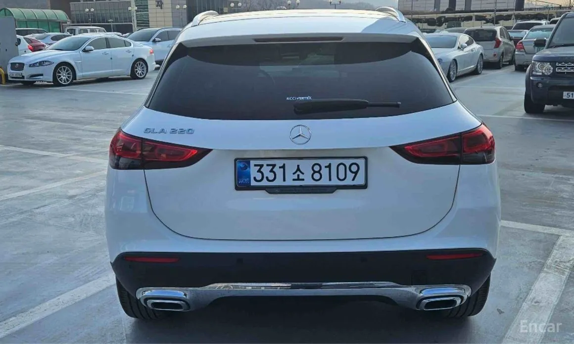 Фото 3 - Mercedes-Benz GLA-Class
