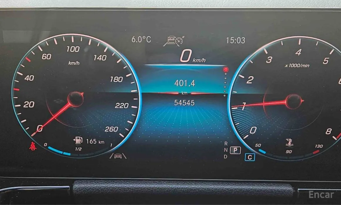 Фото 8 - Mercedes-Benz GLA-Class