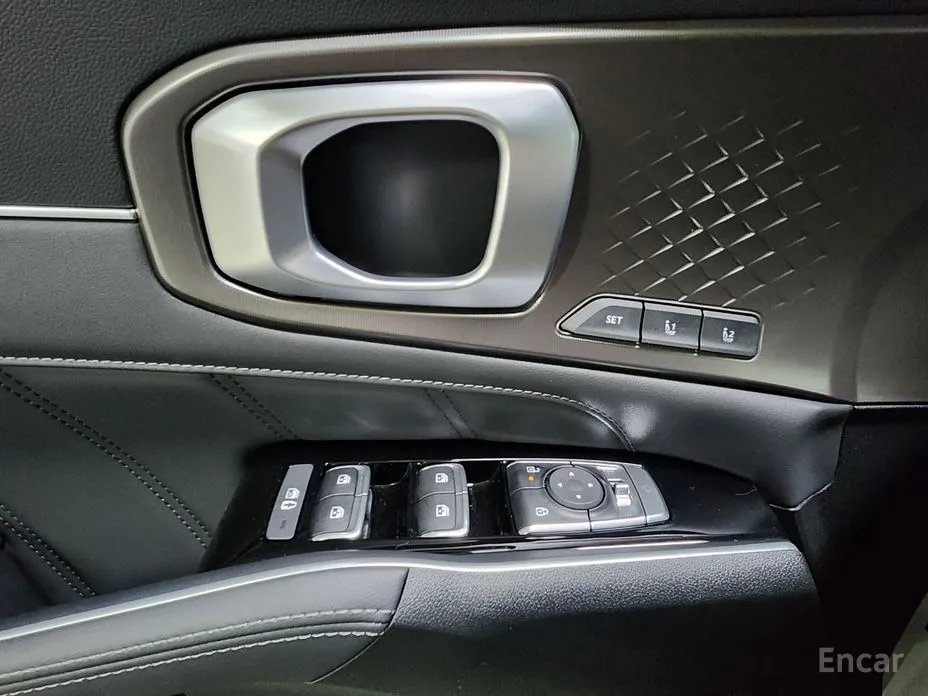 Фото 13 - Kia Sorento