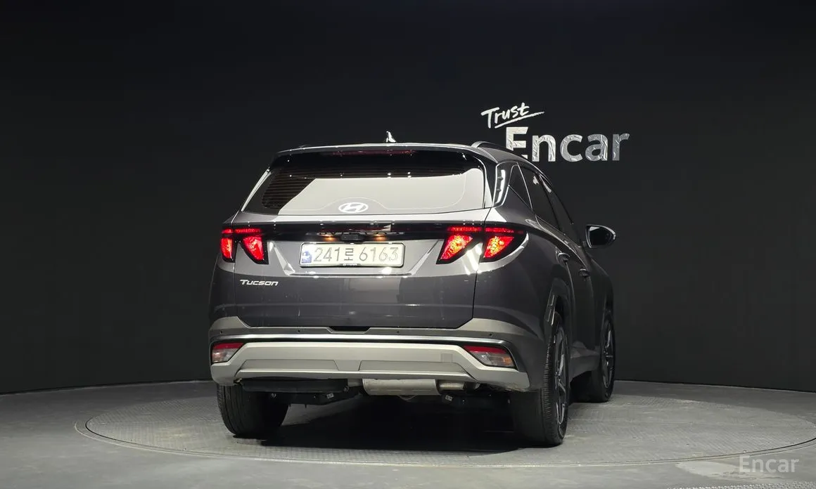 Фото 4 - Hyundai Tucson