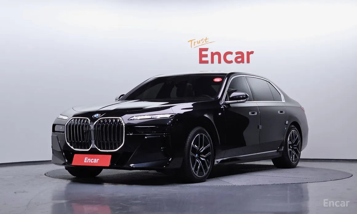 Фото 1 - BMW 7 Series