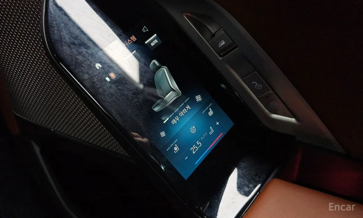 Фото 19 - BMW 7 Series