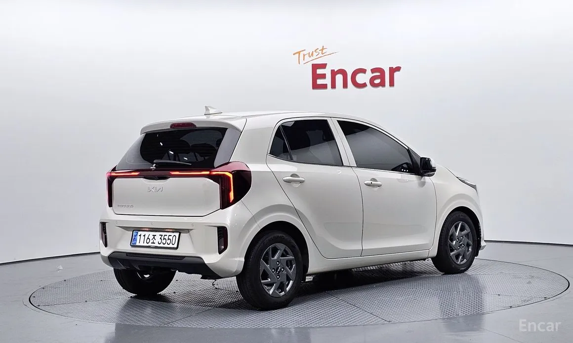 Фото 2 - Kia Morning