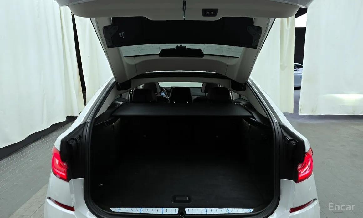 BMW Gran Turismo 2017 630i xDrive Luxury