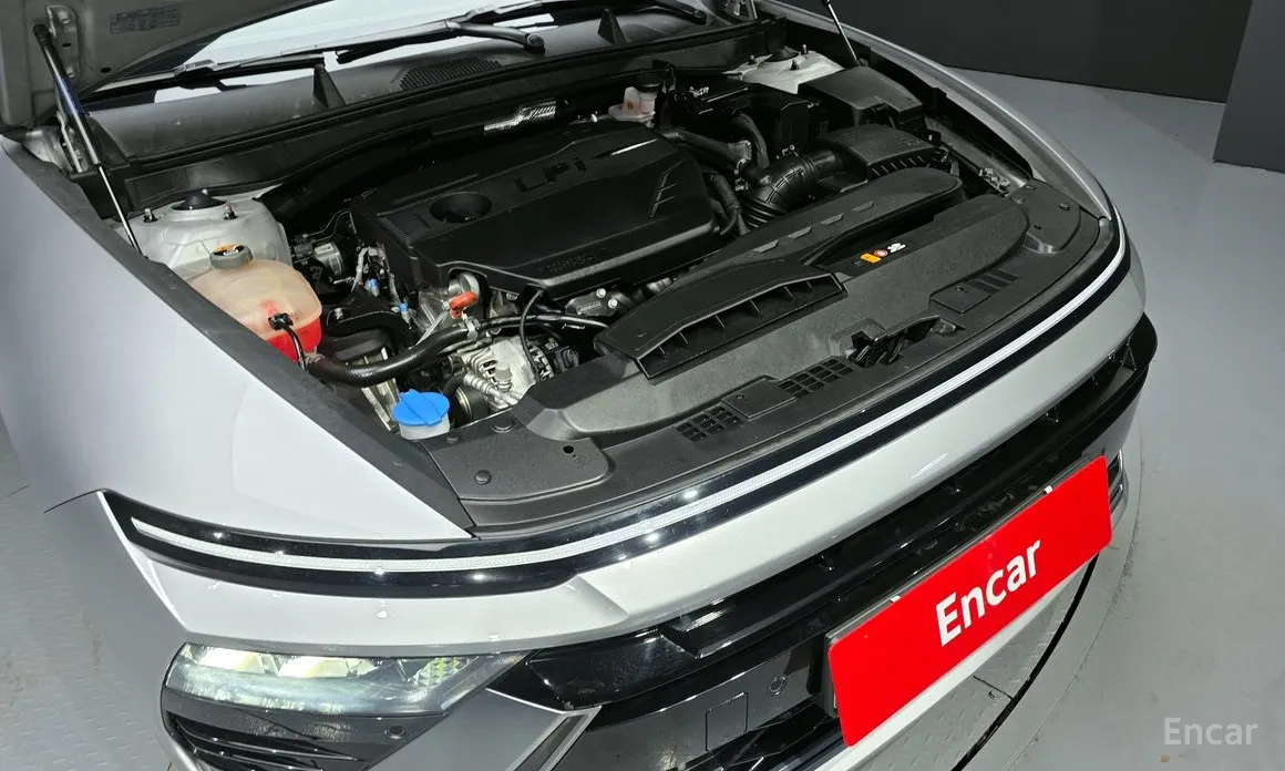 Фото 6 - Hyundai Sonata