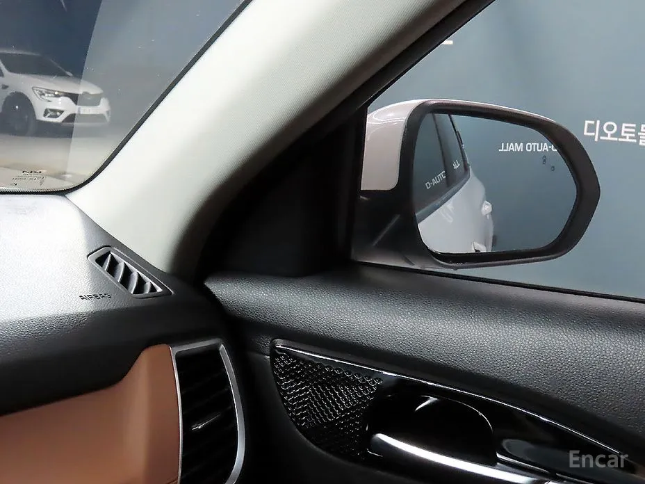 Фото 15 - Kia Seltos