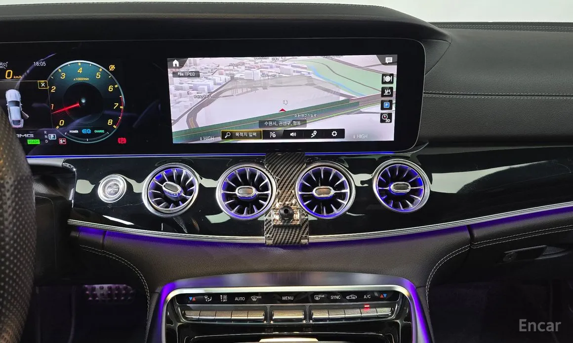 Фото 14 - Mercedes-Benz AMG GT