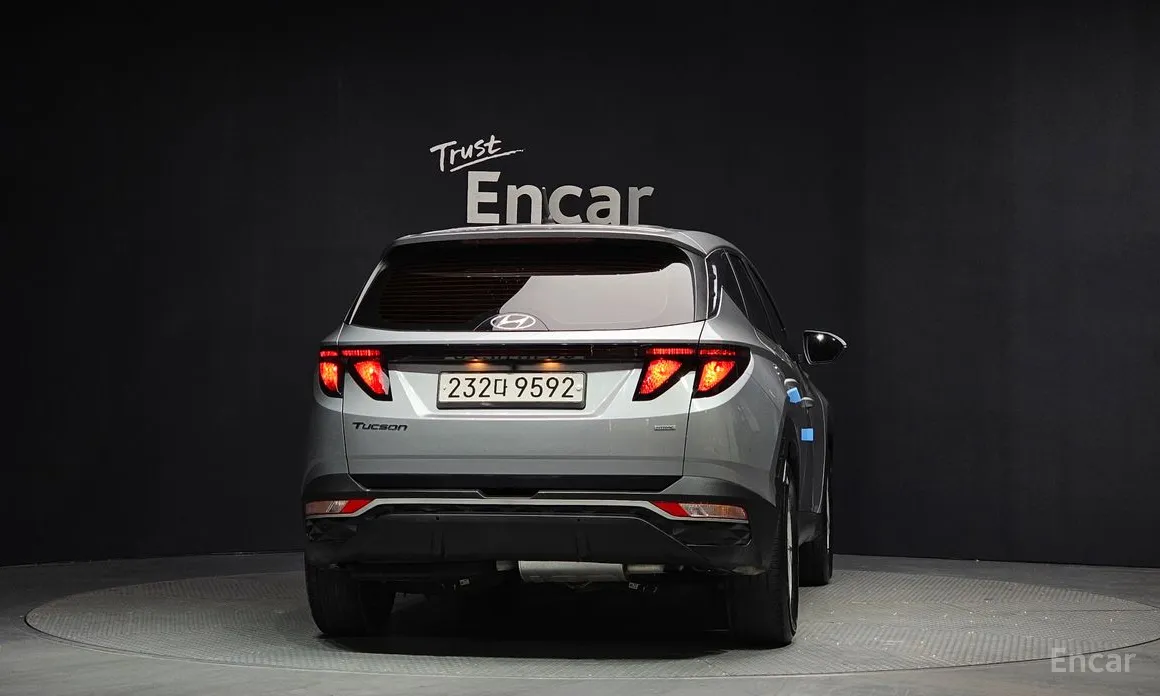 Фото 4 - Hyundai Tucson