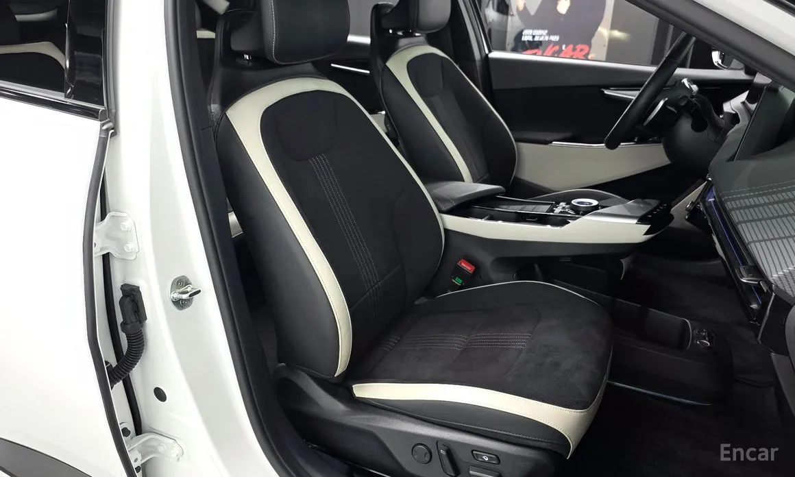 Фото 10 - Kia EV6