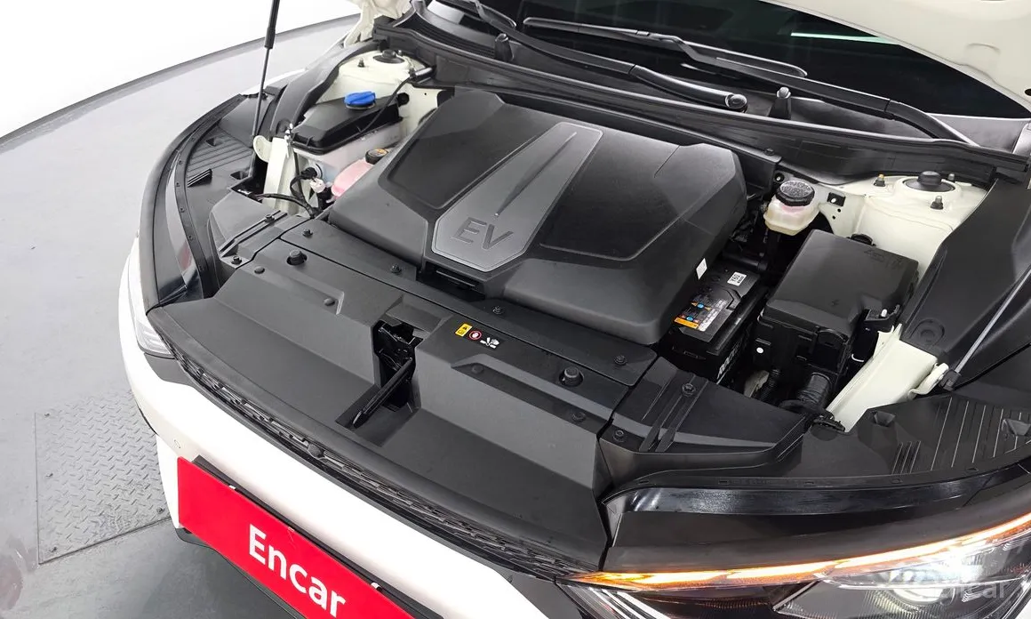 Фото 6 - Kia EV6