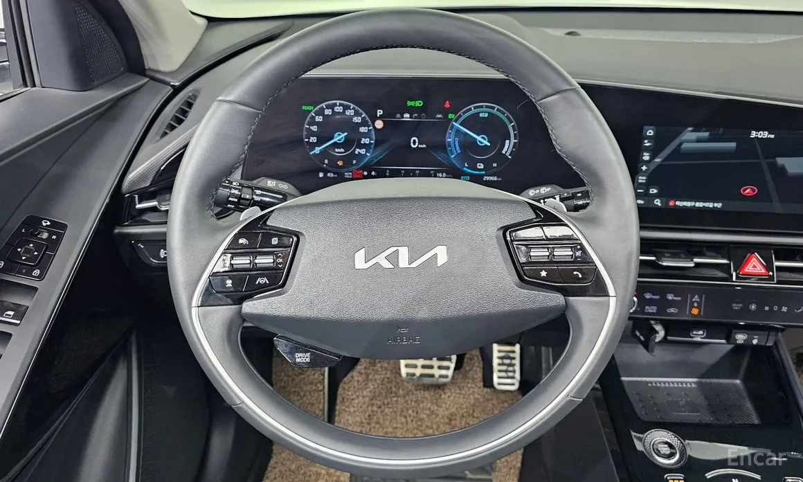 Фото 13 - Kia Niro