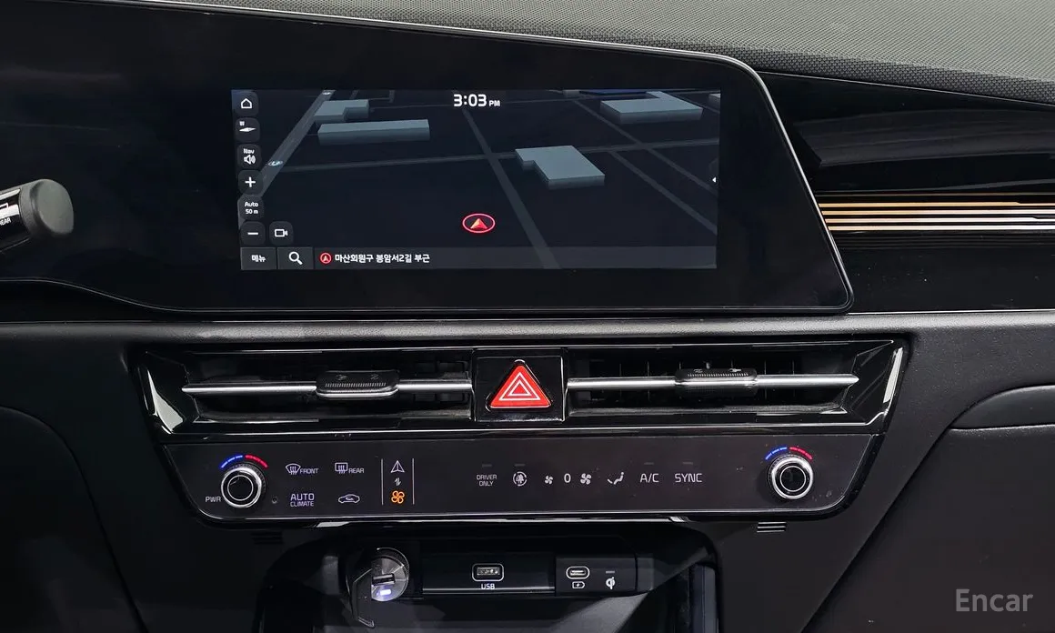 Фото 14 - Kia Niro