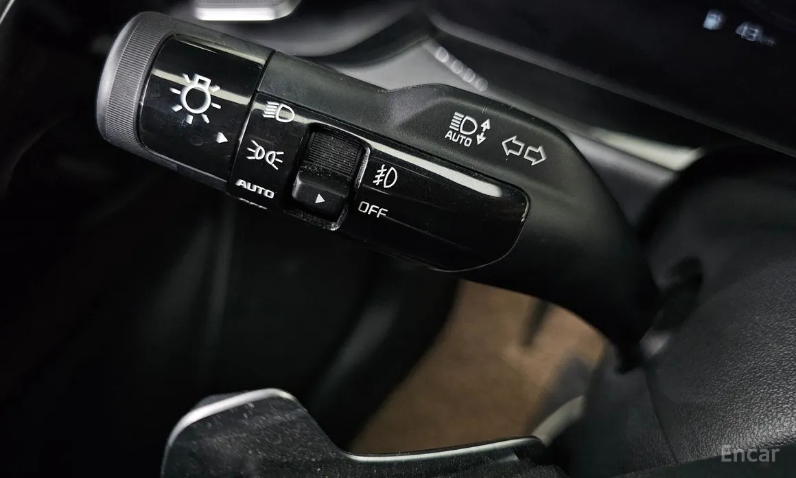 Фото 17 - Kia Niro