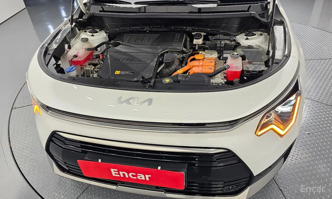 Фото 6 - Kia Niro