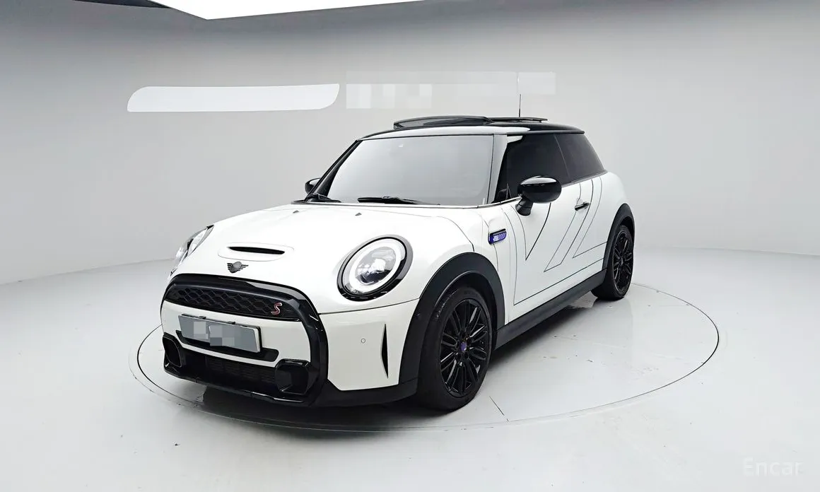 Фото 1 - Mini Cooper