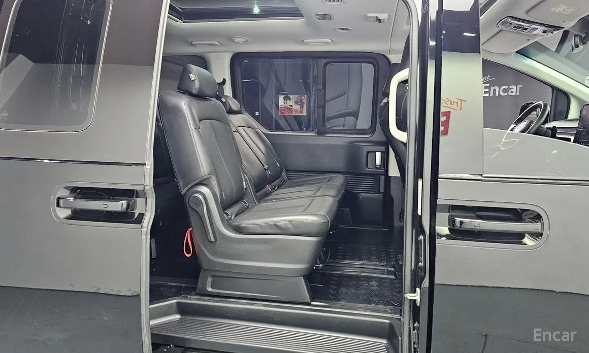 Фото 12 - Hyundai Staria