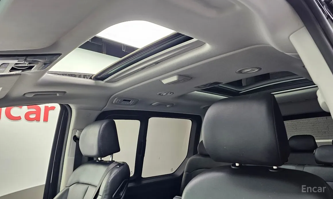 Фото 19 - Hyundai Staria