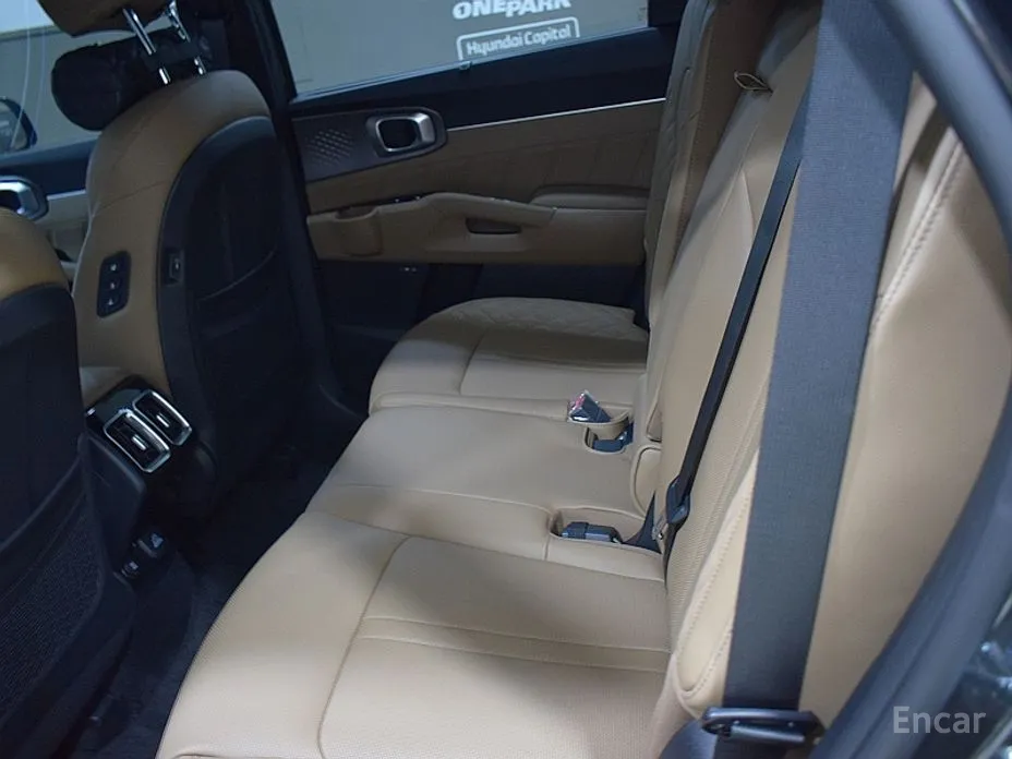 Фото 10 - Kia Sorento