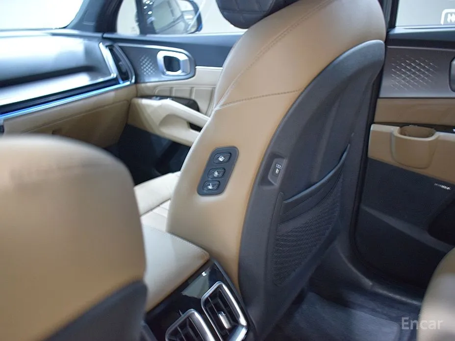 Фото 6 - Kia Sorento