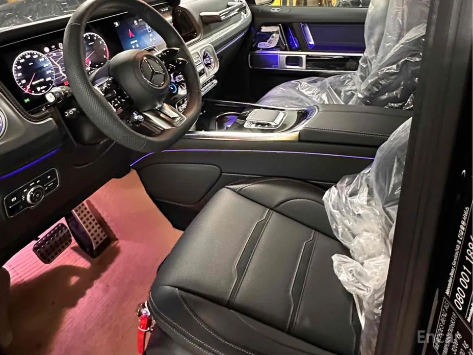 Фото 10 - Mercedes-Benz G-Class