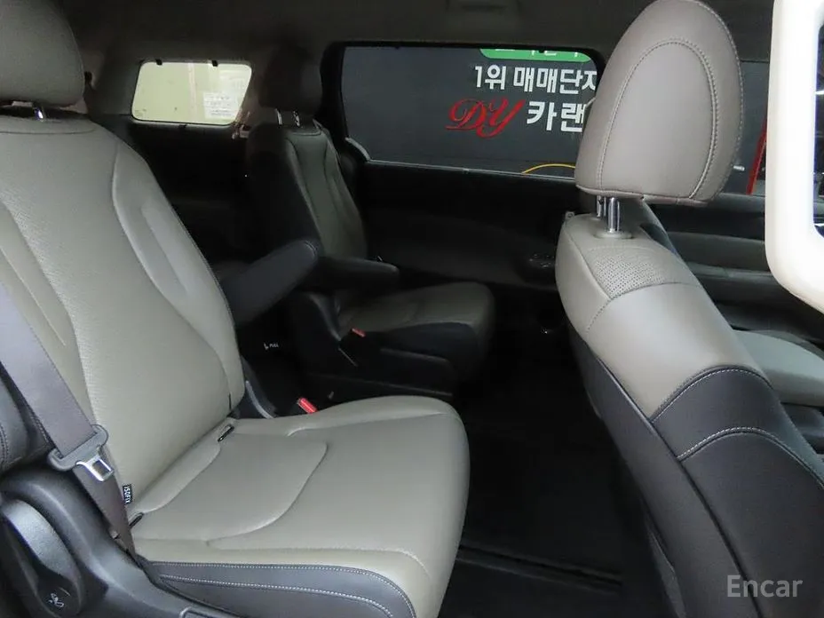 Фото 6 - Kia Carnival