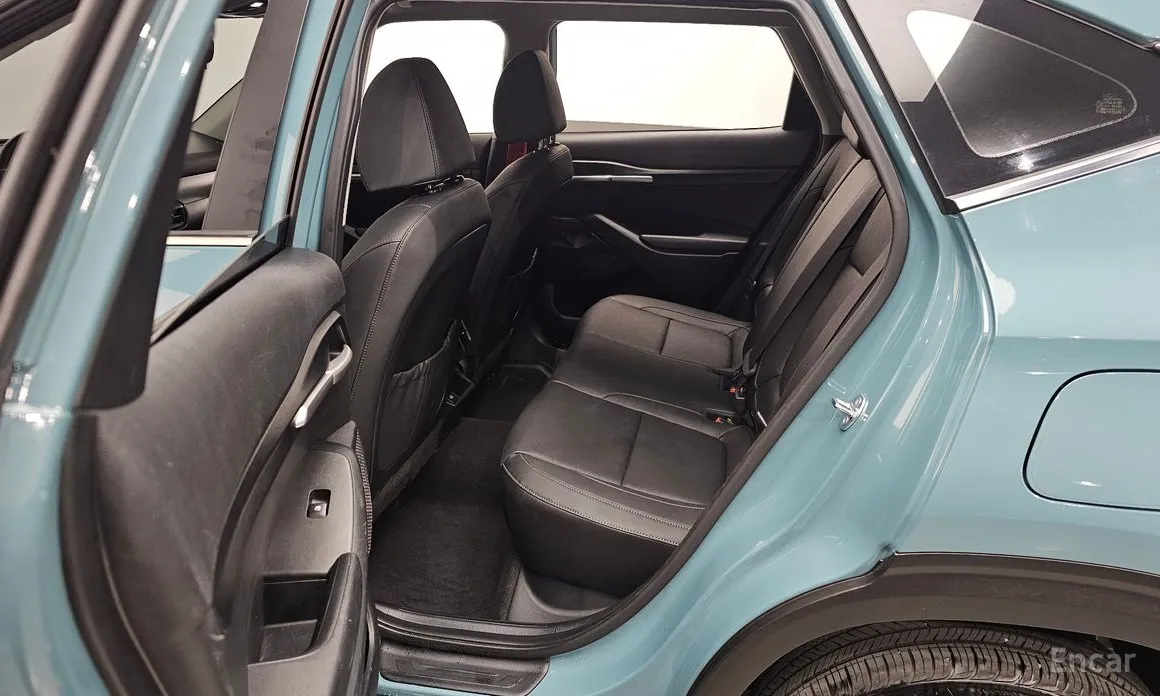 Фото 11 - Kia Seltos