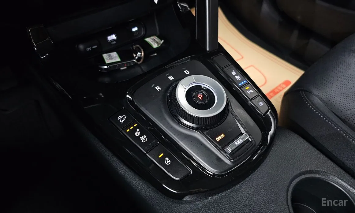 Фото 9 - Kia Seltos