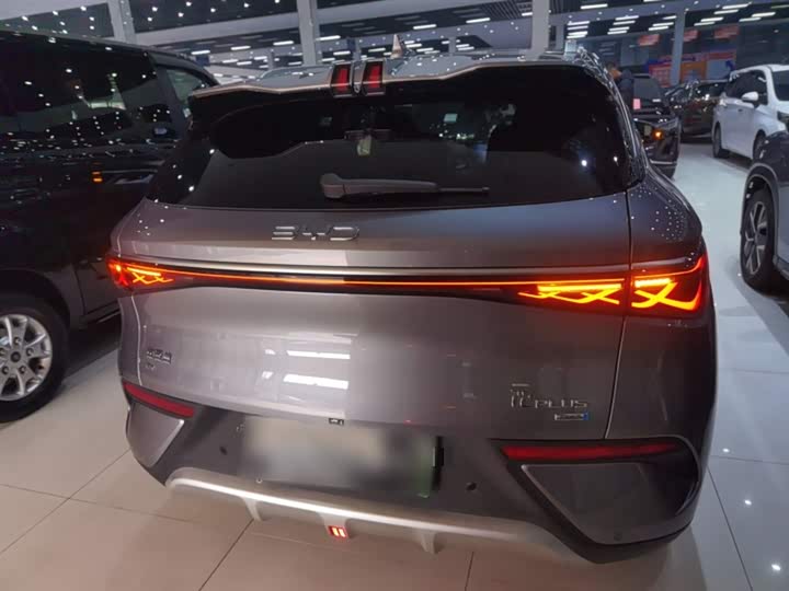 Фото 6 - BYD Yuan Plus