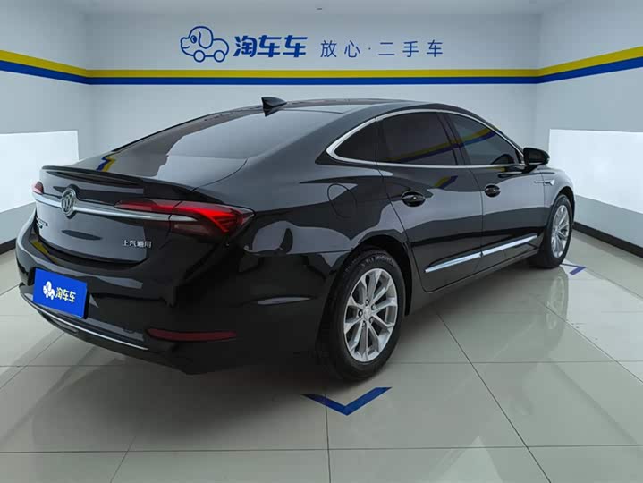 Фото 3 - Buick LaCrosse