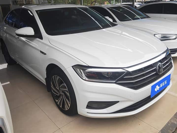 Фото 2 - Volkswagen Sagitar L