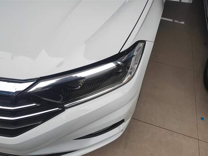 Фото 5 - Volkswagen Sagitar L