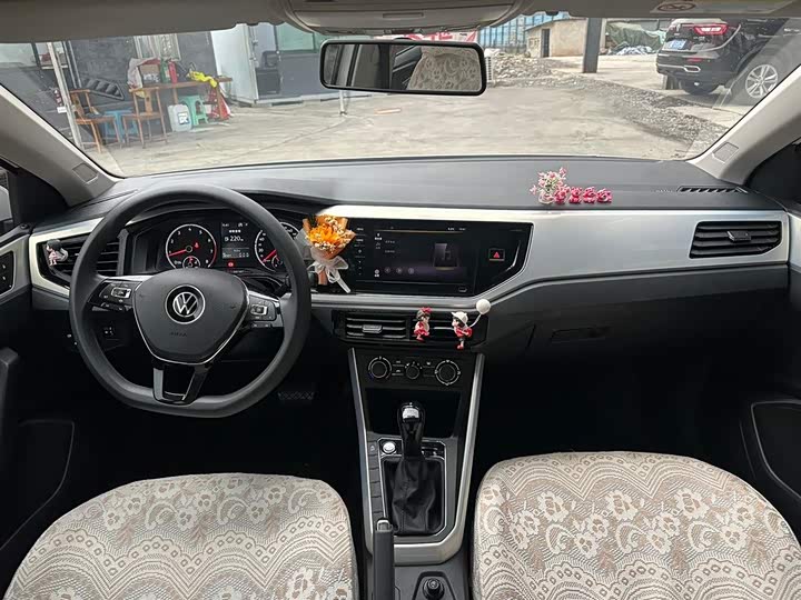 Фото 7 - Volkswagen Polo