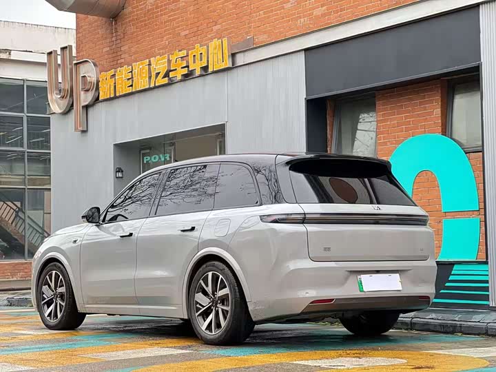 Фото 3 - LiXiang L8